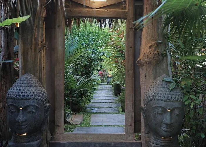 Maha Shanti ウブド